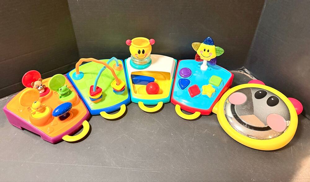 Baby Einstein connect and Play Zone, a vintage 5-in-1 modular activity toy